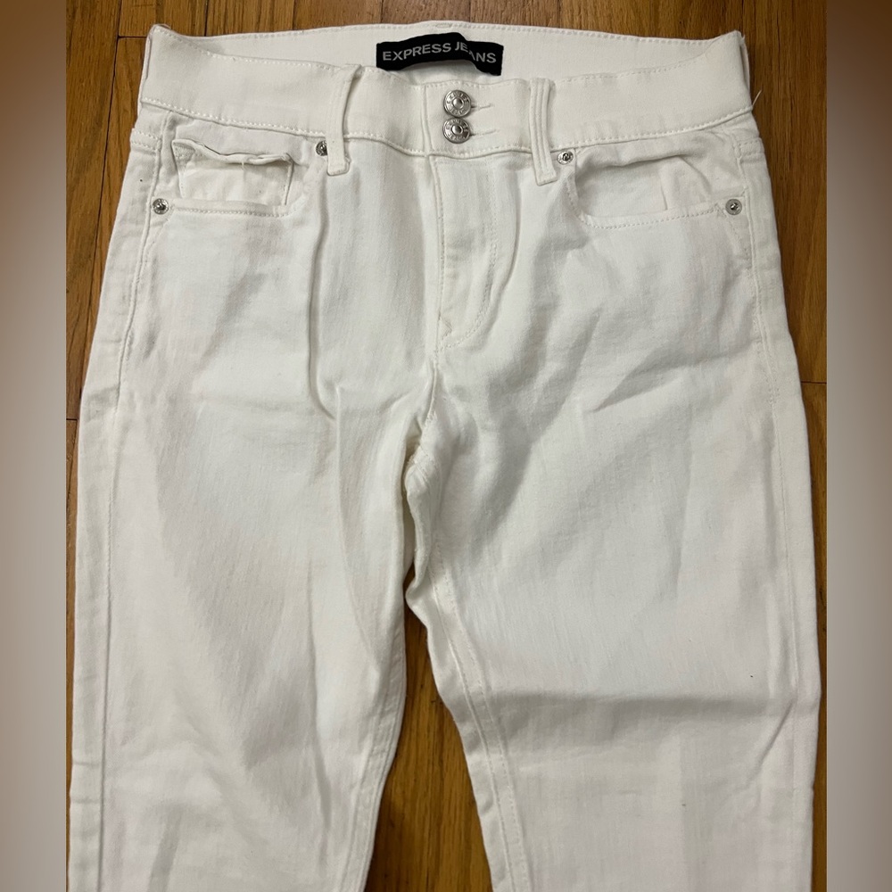 Express Jeans - Picture 3 of 6